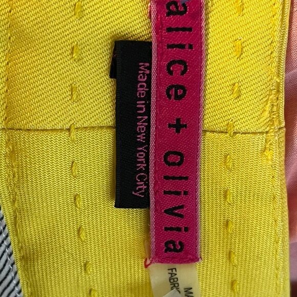 ALICE + OLIVIA Lemon Yellow Cuffed Cropped Pants Size 2 - Picture 7 of 8